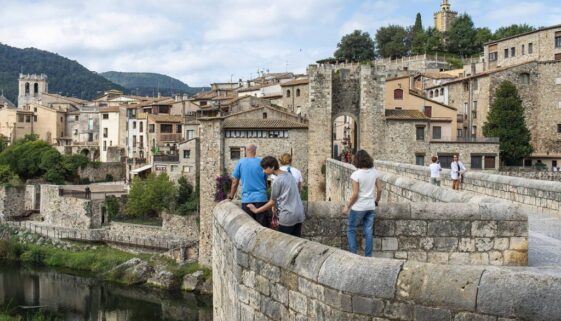 BESALU Besalú Girona