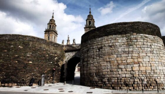 catedral muralla lugo Catedral y Muralla de Lugo
